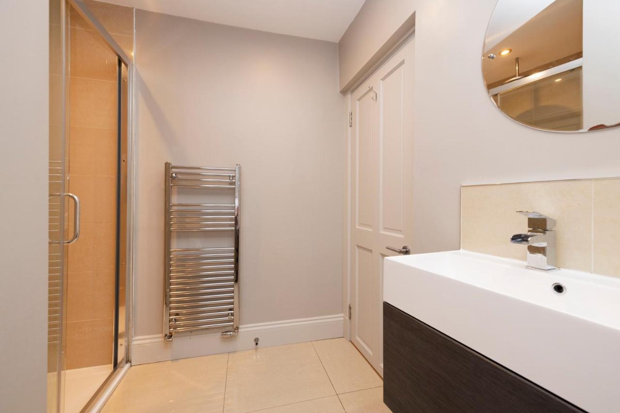 Joivy Splendid Flat Near Edinburgh Castle Edimburgo Exterior foto